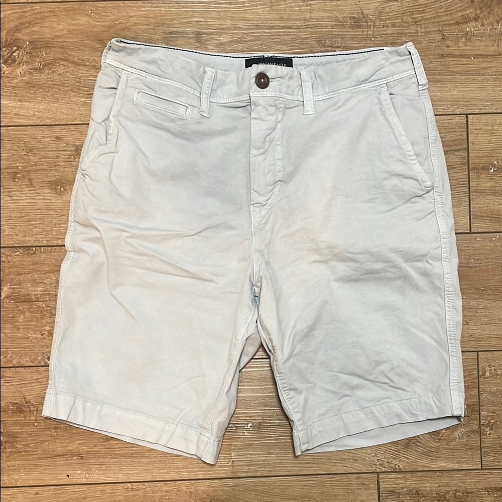 Men's Light Khaki Shorts